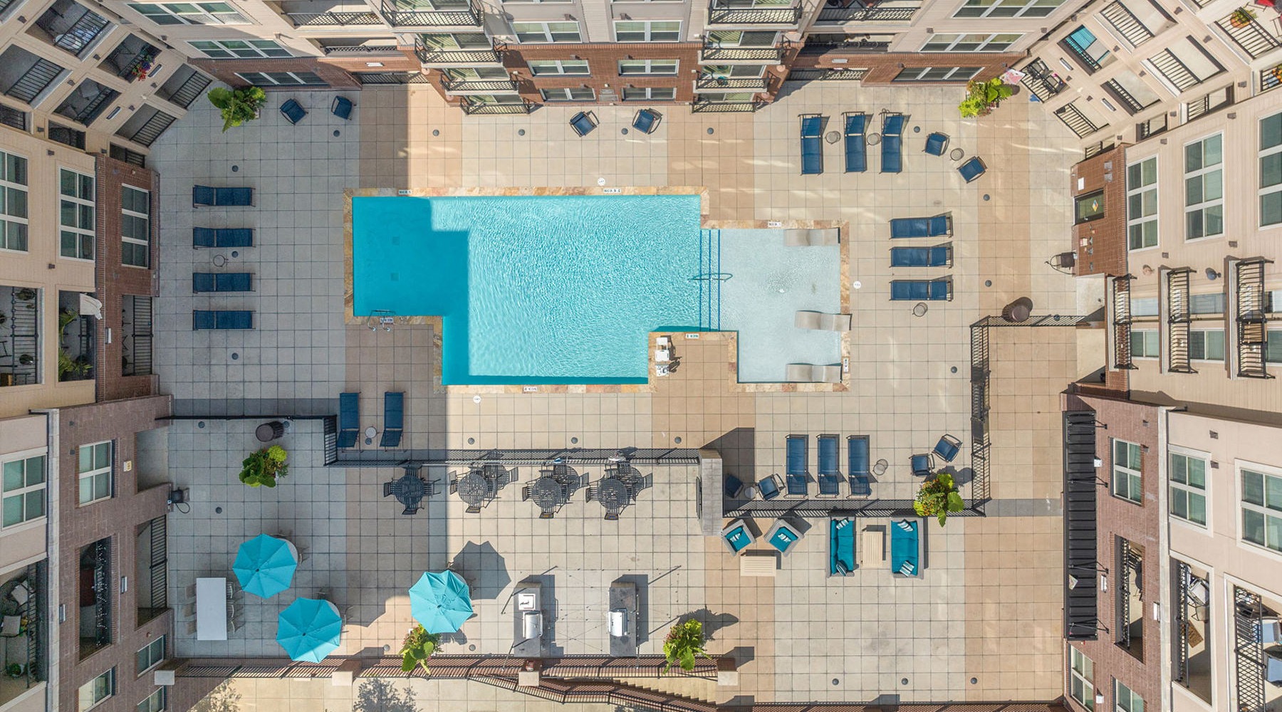 Swimming Pool Swimming Pool